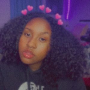 Meet your Posher, Breana